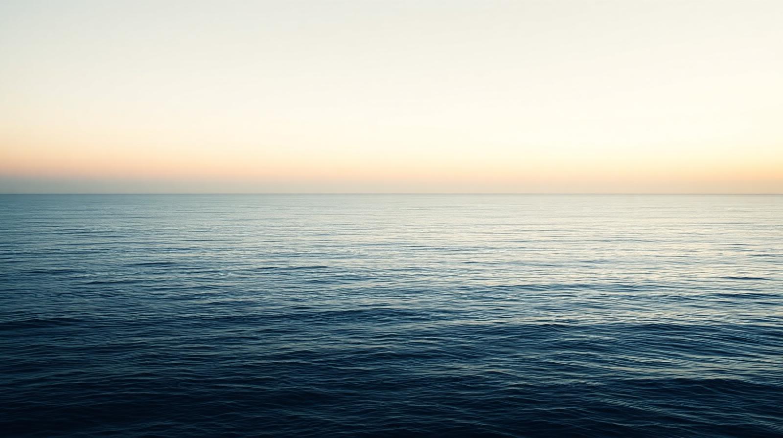 Calm ocean horizon at dawn